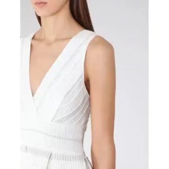 Reiss open back off white flare dress new - Picture 3 of 7